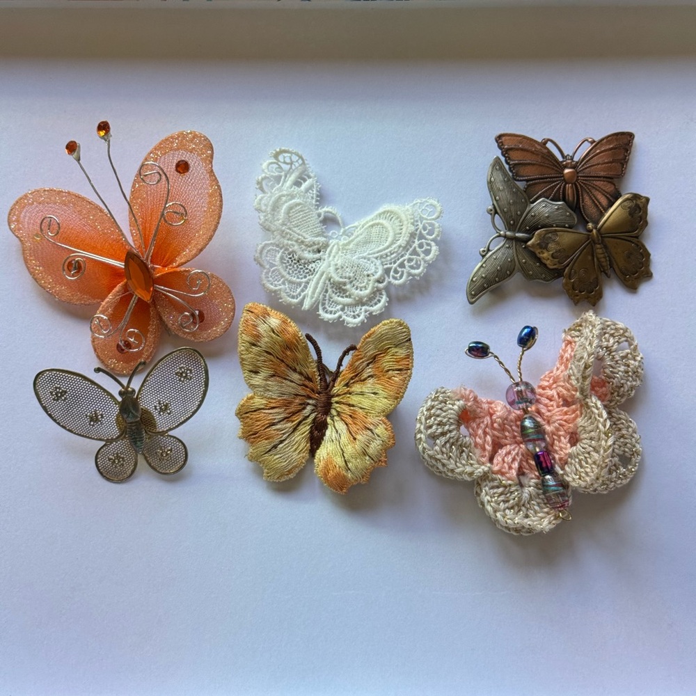 Butterfly Brooches / Pins - Some hand-made.  Un-marked.  Lot of 6